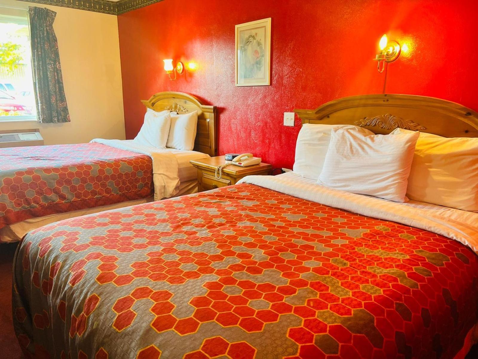 Villa Inn Motel Near Hwy 12 Wi Capital O Fort Atkinson Zewnętrze zdjęcie