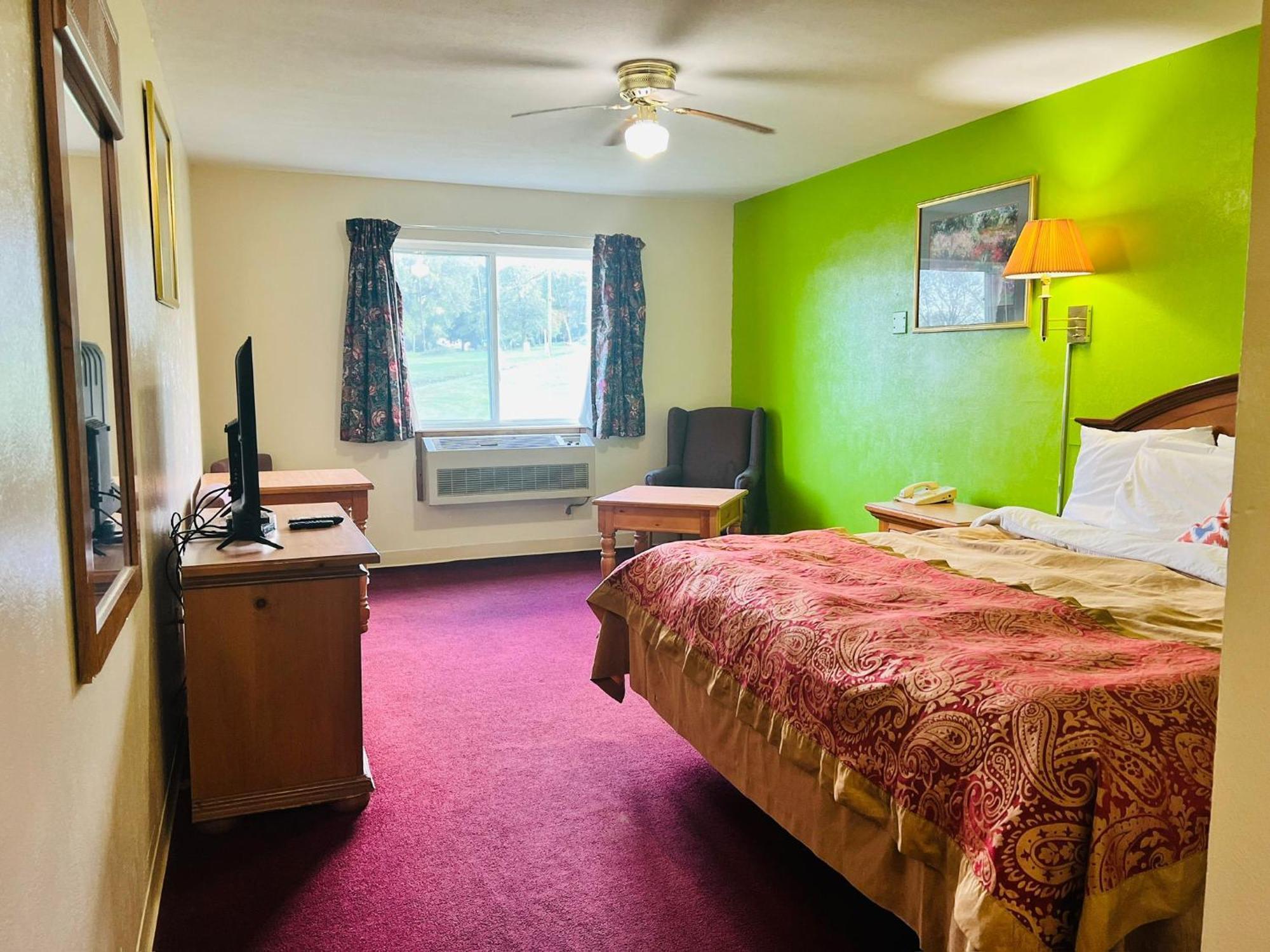 Villa Inn Motel Near Hwy 12 Wi Capital O Fort Atkinson Zewnętrze zdjęcie