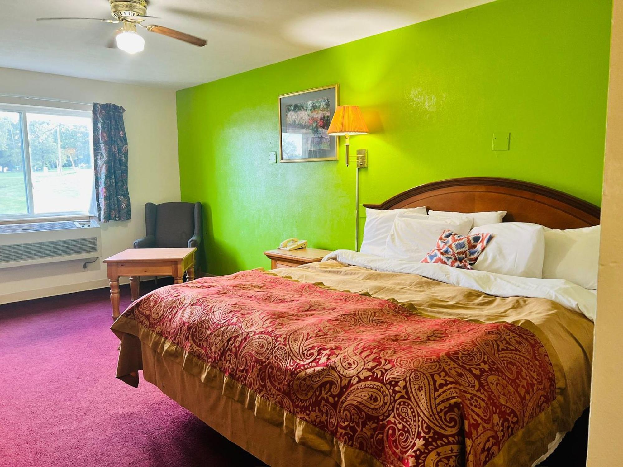 Villa Inn Motel Near Hwy 12 Wi Capital O Fort Atkinson Zewnętrze zdjęcie