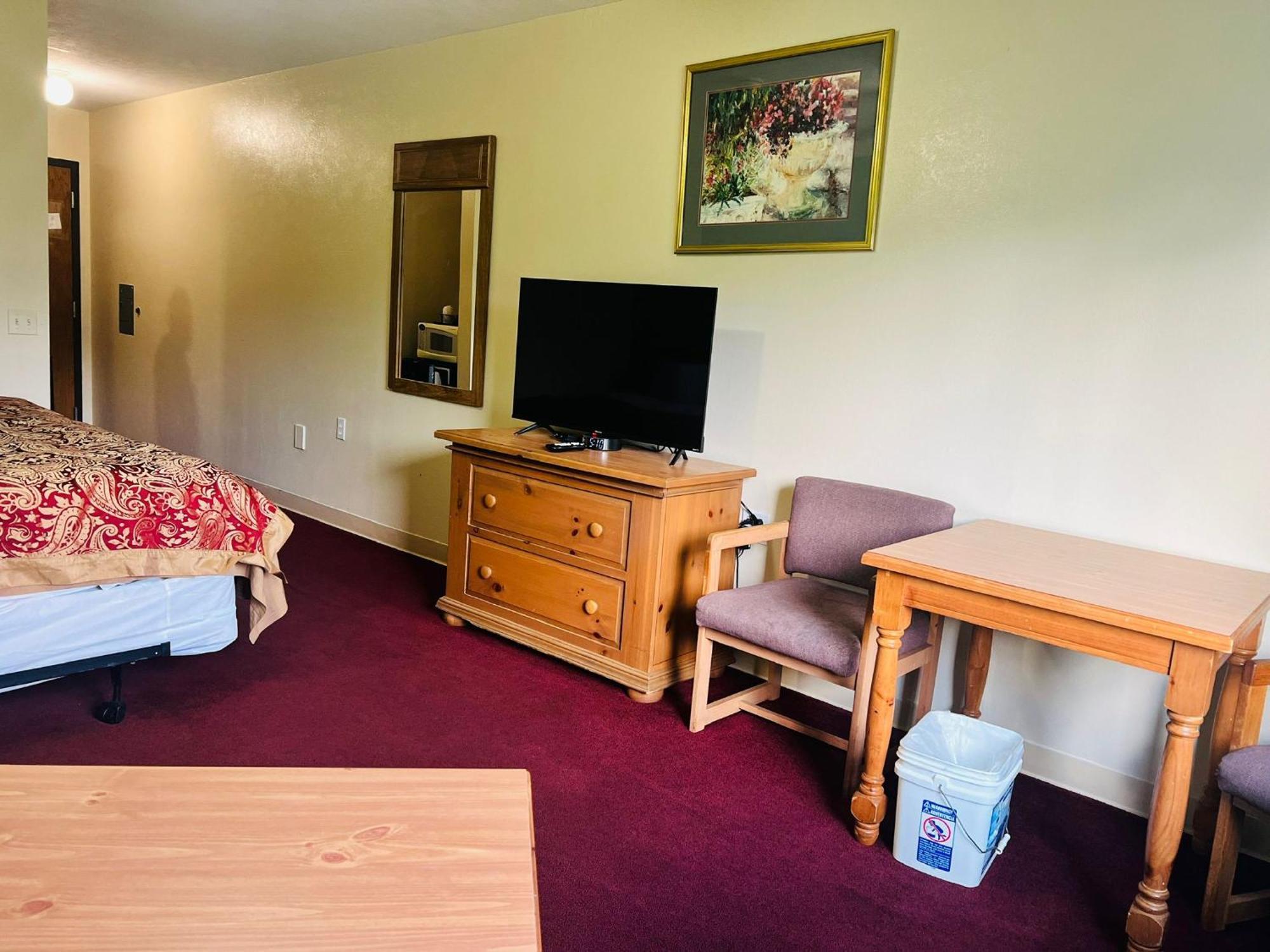 Villa Inn Motel Near Hwy 12 Wi Capital O Fort Atkinson Zewnętrze zdjęcie