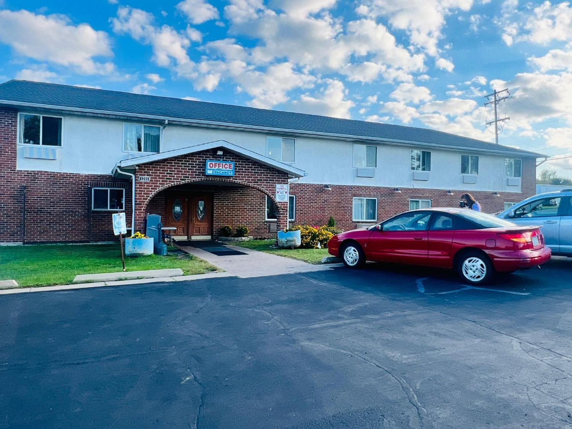 Villa Inn Motel Near Hwy 12 Wi Capital O Fort Atkinson Zewnętrze zdjęcie